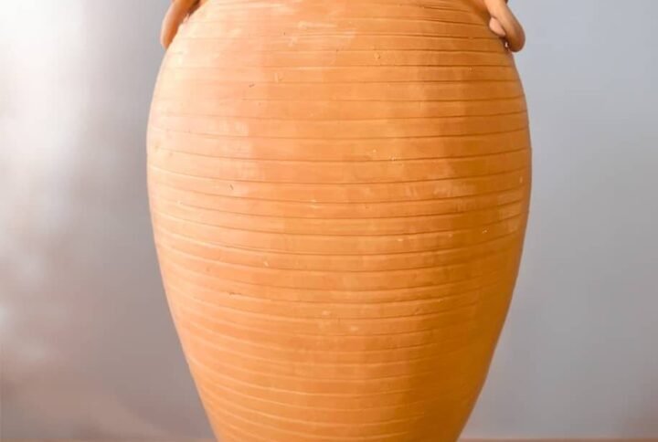 Vintage Terracotta Pots for Sale | Plantshop.me UAE