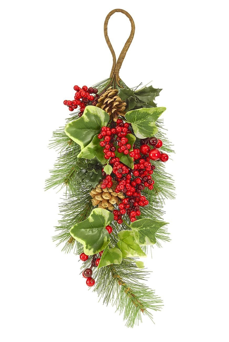 Christmes-Wreathe-Hanging-Artificial.jpg